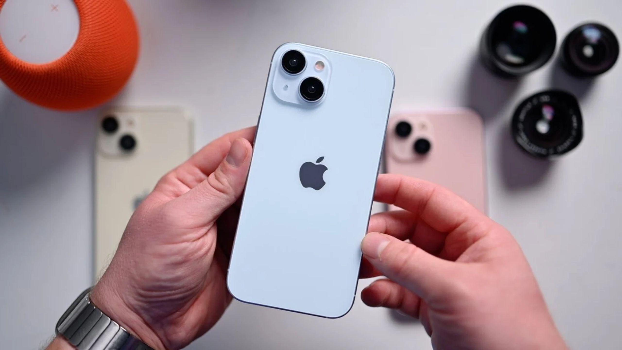 Операционная система iOS 17 обеспечивает удобство использования и множество полезных функций.